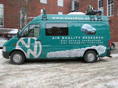 The Nuuskija air quality measuring van measures the importance of the number concentration and size distribution of the smallest particles of traffic emissions in the immediate vicinity of traffic. The Nuuskija was manufactured in 2003.